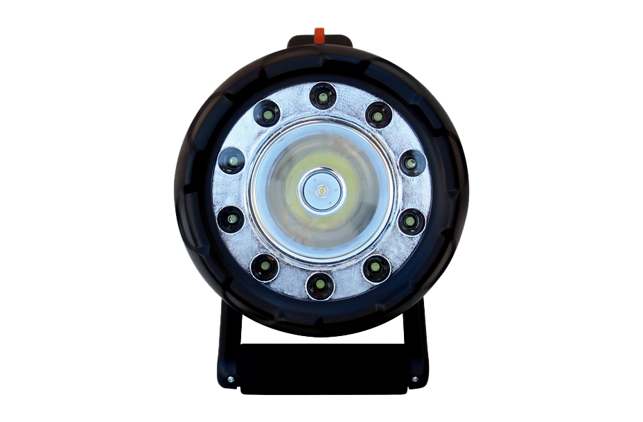 نورافکن شارژی